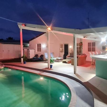 Family Villa With Big Pool And Absolute Privacy Willemstad Extérieur photo