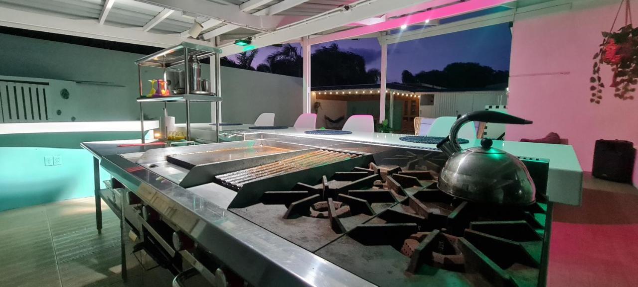 Family Villa With Big Pool And Absolute Privacy Willemstad Extérieur photo